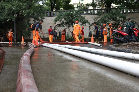 Hujan Lebat, Underpass Kemayoran Kembali Terendam Banjir