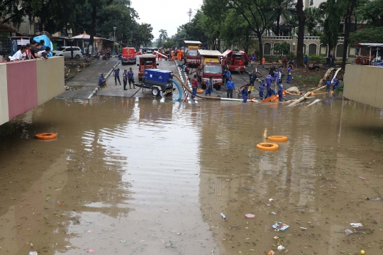 Hujan Lebat, Underpass Kemayoran Kembali Terendam Banjir