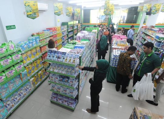 Mengunjungi Toko Halal di Depok