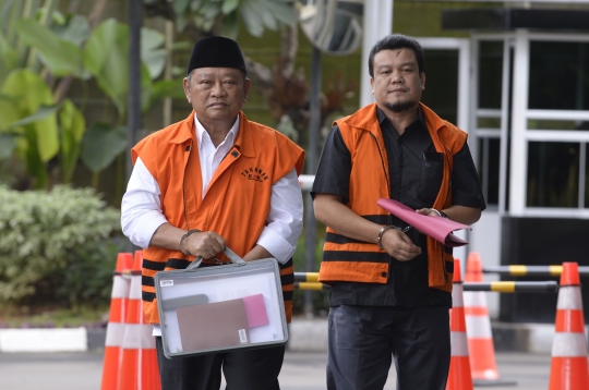 KPK Periksa Bupati Sidoarjo dan Mantan Anggota DPRD Bandung