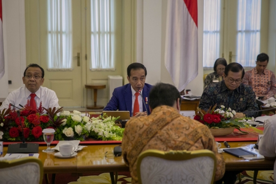 Presiden Jokowi Pimpin Ratas Kesiapan Hadapi Dampak Virus Corona