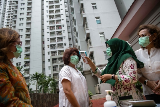 Penghuni Apartemen di Jakarta Mendapat Penyuluhan Bahaya Virus Corona