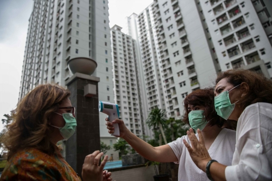 Penghuni Apartemen di Jakarta Mendapat Penyuluhan Bahaya Virus Corona