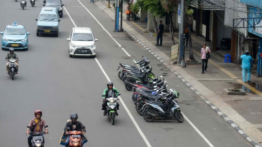 Parkir Ganjil Genap Berlaku, Lalu Lintas Jalan Gajah Mada-Hayam Wuruk Lancar