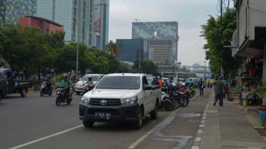 Parkir Ganjil Genap Berlaku, Lalu Lintas Jalan Gajah Mada-Hayam Wuruk Lancar