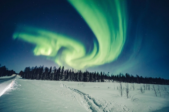 Memandangi Indahnya Aurora di Langit Finlandia