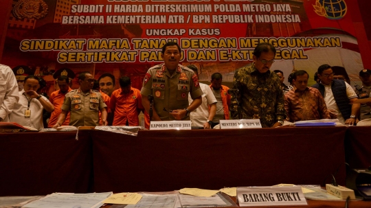 Polisi Tangkap 10 Tersangka Kasus Mafia Tanah