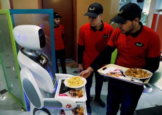 Timea, Robot Pelayan Pengantar Makanan