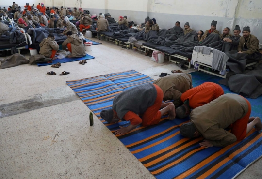 Begini Kondisi Tahanan ISIS di Penjara Suriah