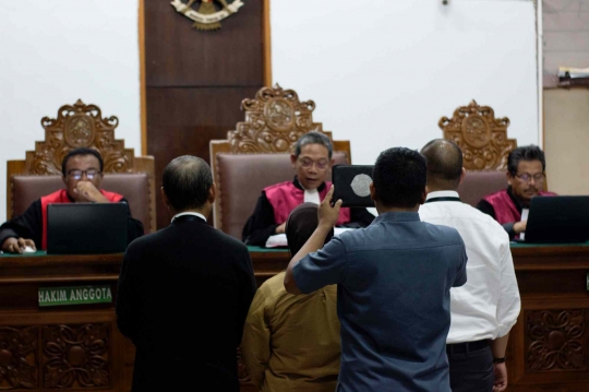 Sidang Terdakwa Aulia Kesuma Hadirkan 3 Saksi Keluarga Korban