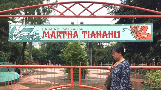 Kondisi Taman Martha Tiahahu yang Terbengkalai