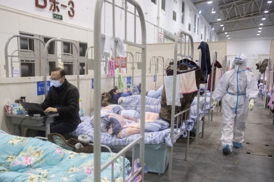 Intip Aktivitas Pasien Gejala Ringan Virus COVID-19 di Rumah Sakit Wuhan