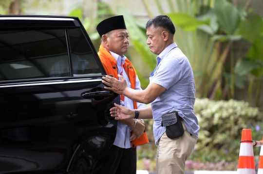 Bupati Sidoarjo Saiful Illah Kembali Diperiksa KPK