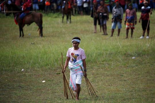 Festival Pasola, Perang Tombak Memohon Keberkahan Hasil Panen di Sumba