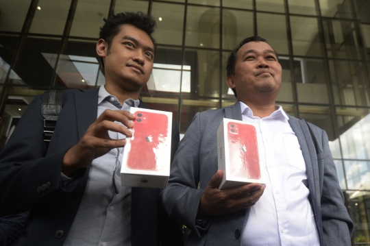Dua iPhone 11 untuk Pemenang Sayembara Mencari 2 Buronan KPK