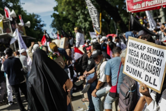 Reuni 212 di Monas, Massa Aksi Ajak Masyarakat Berantas Korupsi