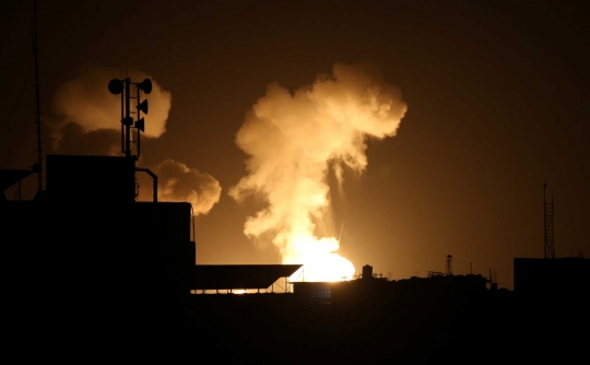 Serangan Udara Israel Kembali Hantam Jalur Gaza