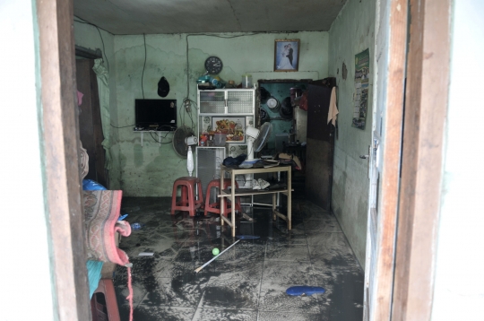 Banjir Masih Rendam Kampung Rawa Indah