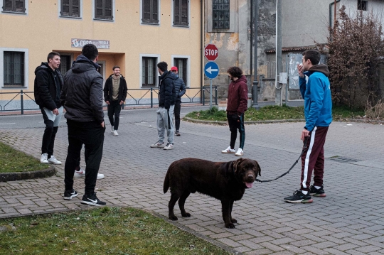 Menengok Kehidupan Kota yang Diisolasi karena Virus Corona di Italia