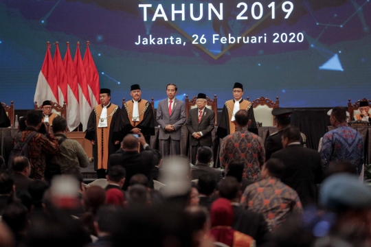 Jokowi dan Ma'ruf Hadiri Sidang Pleno Laporan Tahunan MA Tahun 2019