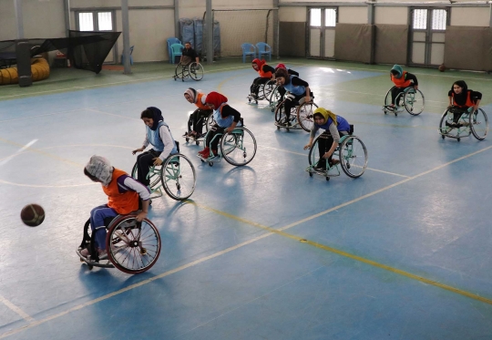 Semangat Berlatih Pemain Basket Disabilitas Afghanistan