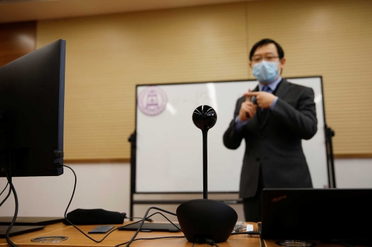 Imbas Corona, Mahasiswa di China Belajar Secara Online