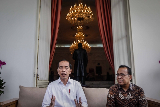 Jokowi Imbau Masyarakat Agar Tidak Panik Karena Corona