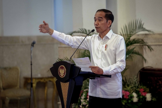 Pukul Gong, Jokowi Buka Raker Kementerian Perdagangan 2020