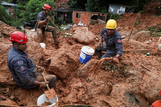 Hujan Lebat Picu Longsor di Brasil, 17 Tewas