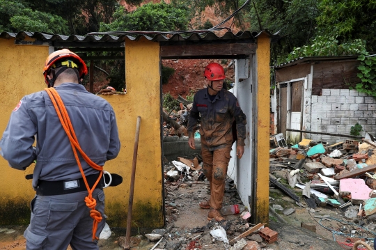 Hujan Lebat Picu Longsor di Brasil, 17 Tewas