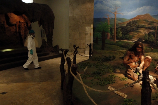 Ditutup Sementara, Museum Gajah Disemprot Disinfektan