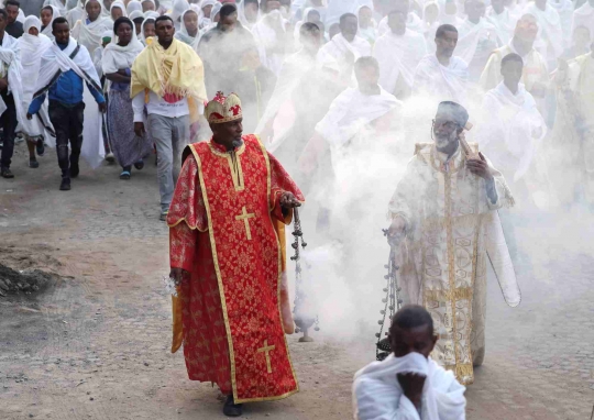 Ritual Pendeta Ethiopia untuk Cegah Penularan Covid-19