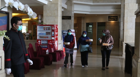 Ratusan Tenaga Medis Menginap di Hotel Grand Cempaka