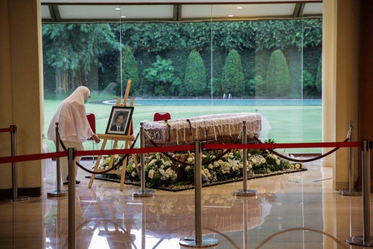 Suasana Rumah Duka Almarhum Bob Hasan