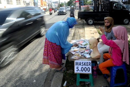 Penjualan Masker Kain Meningkat di Tengah Pandemi Corona