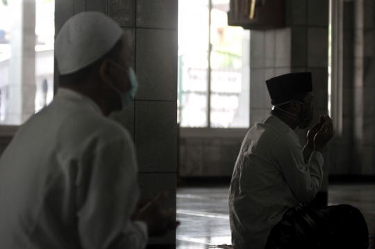 Senyap Salat Jumat di Hari Pertama PSBB