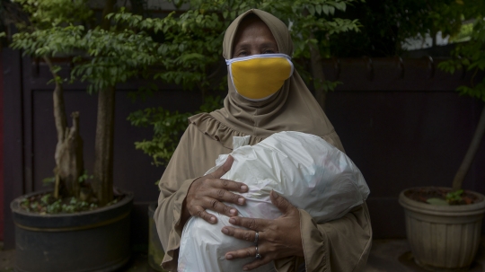 Paspampres Gelar Pembagian Sembako dan Donor Darah di Jakarta