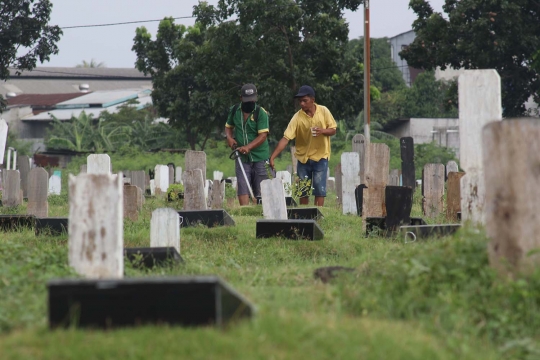 Jumlah Peziarah Dibatasi Terkait Pandemi Covid-19 di Jakarta