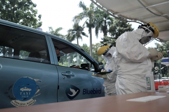 Rapid Test Drive Thru Pengemudi Angkutan Umum