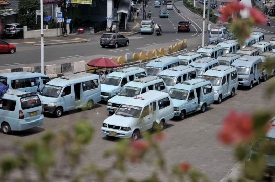 90 Persen Angkutan Umum DKI Jakarta Setop Operasi Akibat Covid-19