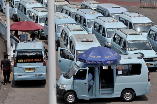 90 Persen Angkutan Umum DKI Jakarta Setop Operasi Akibat Covid-19