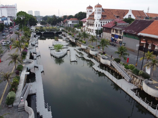 Suasana Kali Besar Kota Tua di Tengah Penerapan PSBB