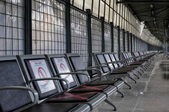 Suasana Stasiun Pasar Senen Usai Larangan Mudik