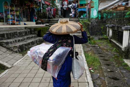 Menengok Aktivitas Suku Baduy di Tengah Pandemi