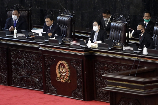 DPR Gelar Rapat Paripurna Bahas Laporan BPK RI