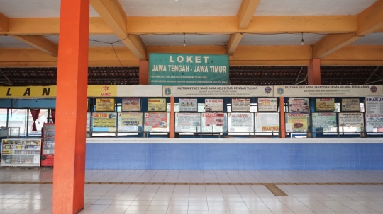 Intip Suasana Terkini Terminal Bus Kampung Rambutan