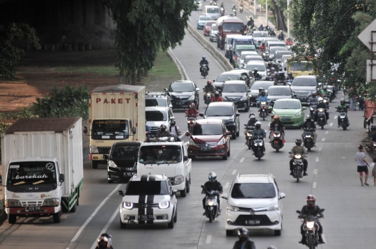 Volume Kendaraan Pribadi di Jalanan Ibu Kota Kembali Meningkat