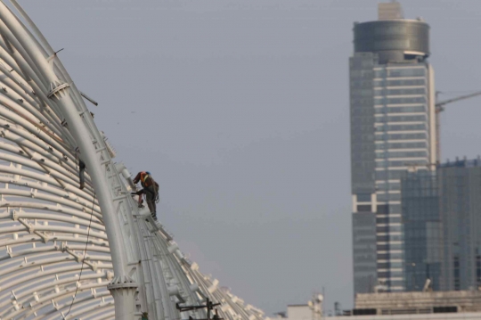 Masuk Proyek Strategis Nasional, Pembangunan LRT Terus Berjalan