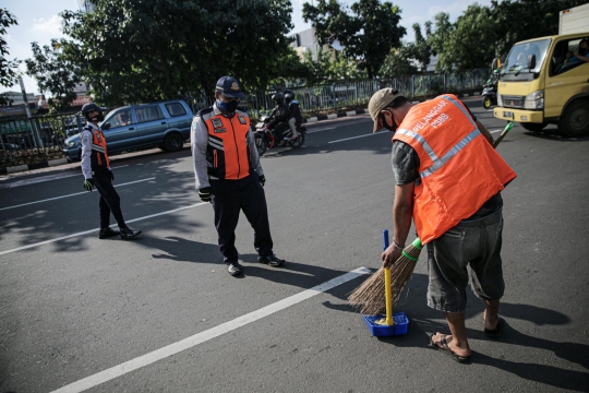 Sanksi Sosial Pelanggar PSBB Jakarta