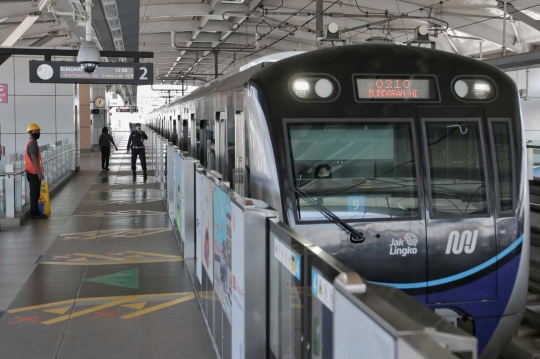 MRT Sepi di Hari Lebaran